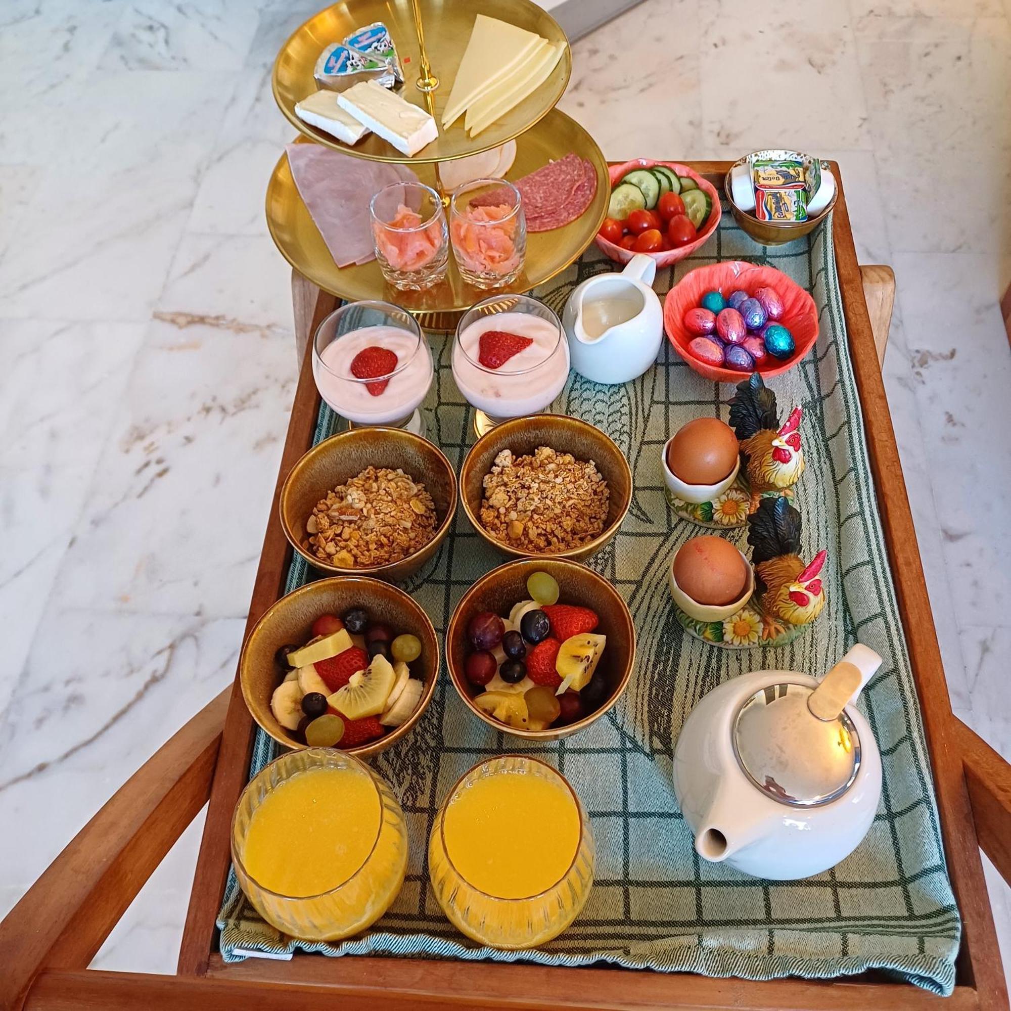 Bed & Breakfast East Meets West Veenendaal